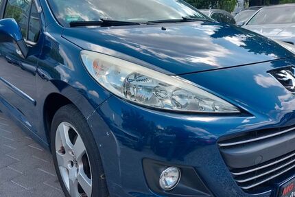 Peugeot 207 81.517 km 4.500 &euro; Fellbach 70736