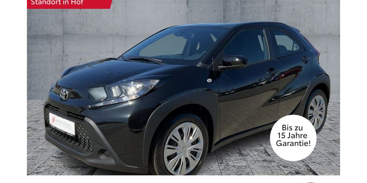 Toyota Aygo (X) 1.711 km 16.490 € Hof 95030