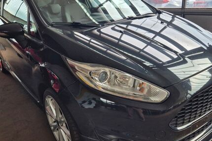 Ford Fiesta 259.339 km 3.499 € Trier 54294