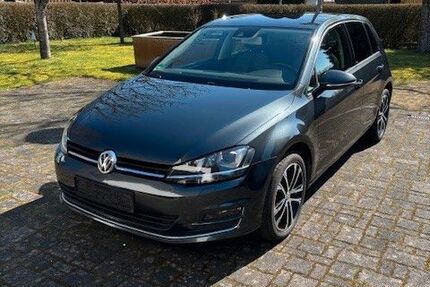 VW Golf 104.700 km 12.800 &euro; Uersfeld 56767