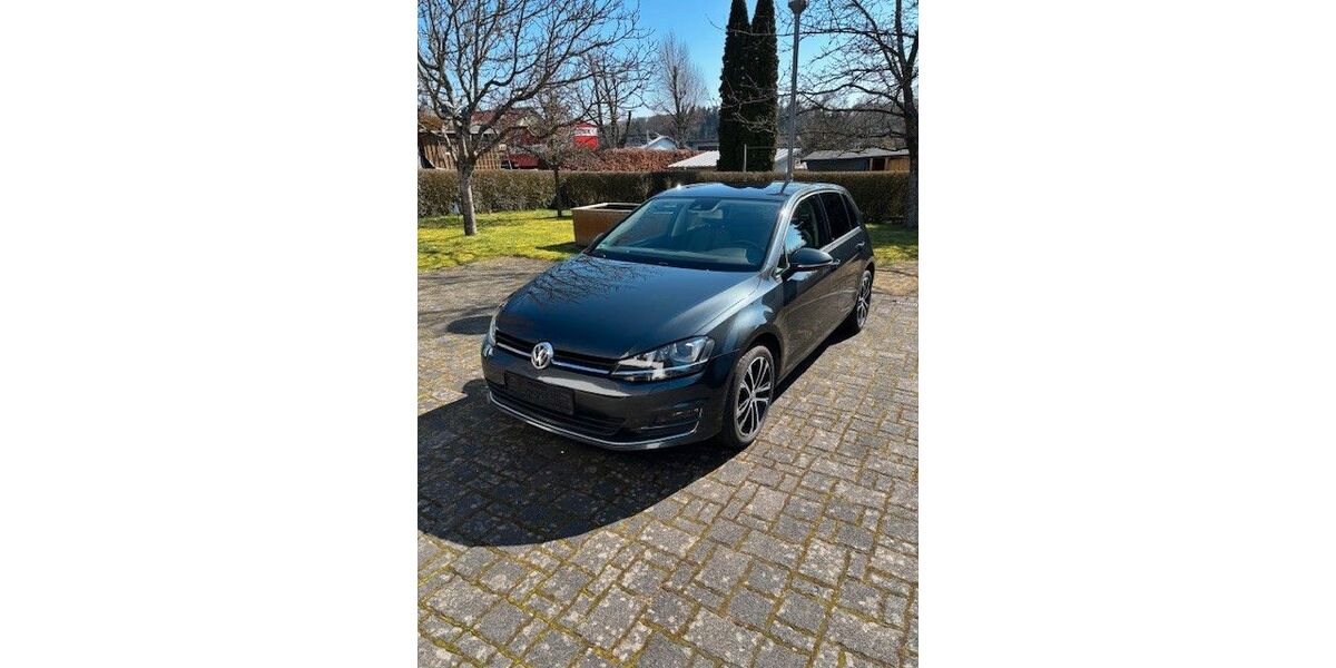 VW Golf 104.700 km 12.800 &euro; Uersfeld 56767