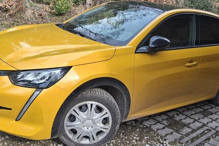 Peugeot 208 31.000 km 13.900 &euro; Icking 82057