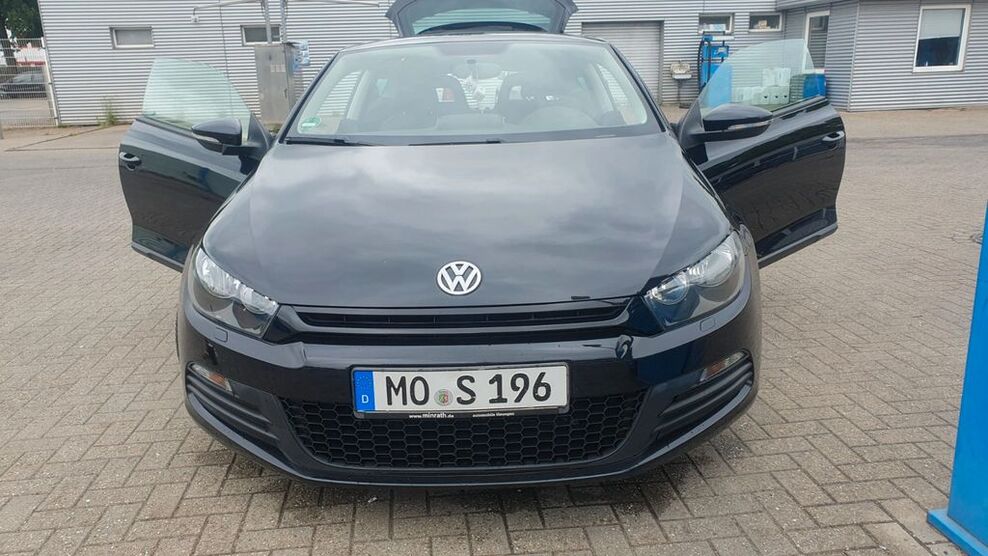 VW Scirocco 201.000 km 4.750 € Moers 47444