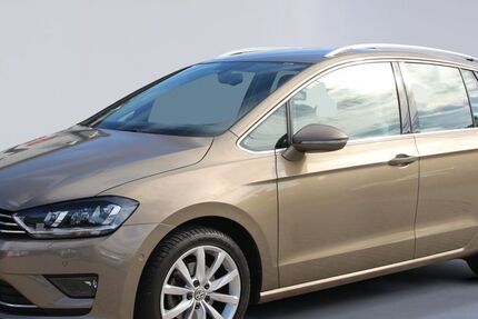 VW Golf Sportsvan 81.200 km 14.990 € Chemnitz 09228