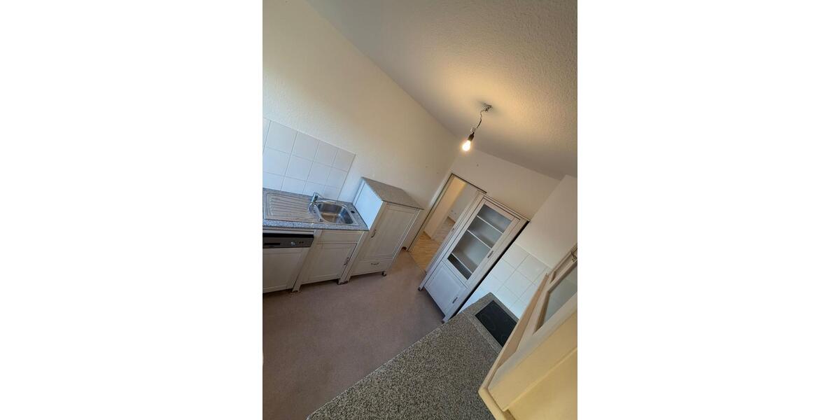 Helle 3 Zimmer-Wohnung im 2.OG re. In zentrale Lage Mühlheim M 3 zimmer