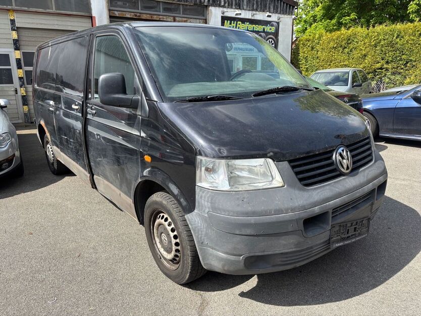 VW T5 Transporter 299.999 km 2.990 € Kiel 24146