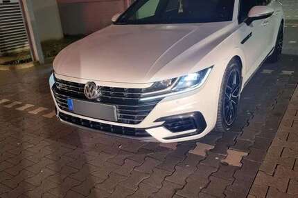 VW Arteon 185.417 km 17.100 € München 81245