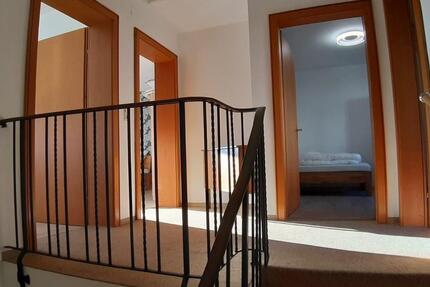 Eggenfelden, nähe Krankenhaus, Sechser-WG - Zimmer frei 6 zimmer