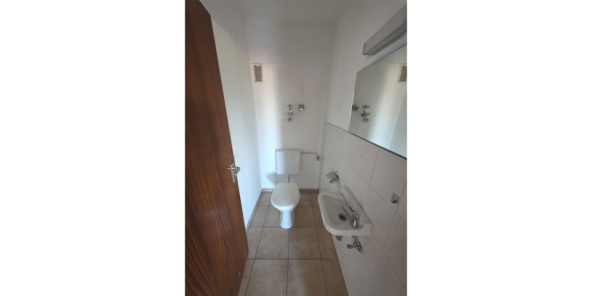 Etagenwohnung Singen Nordstadt - 2 Zimmer, 195.000&euro; | Angebot:26377342