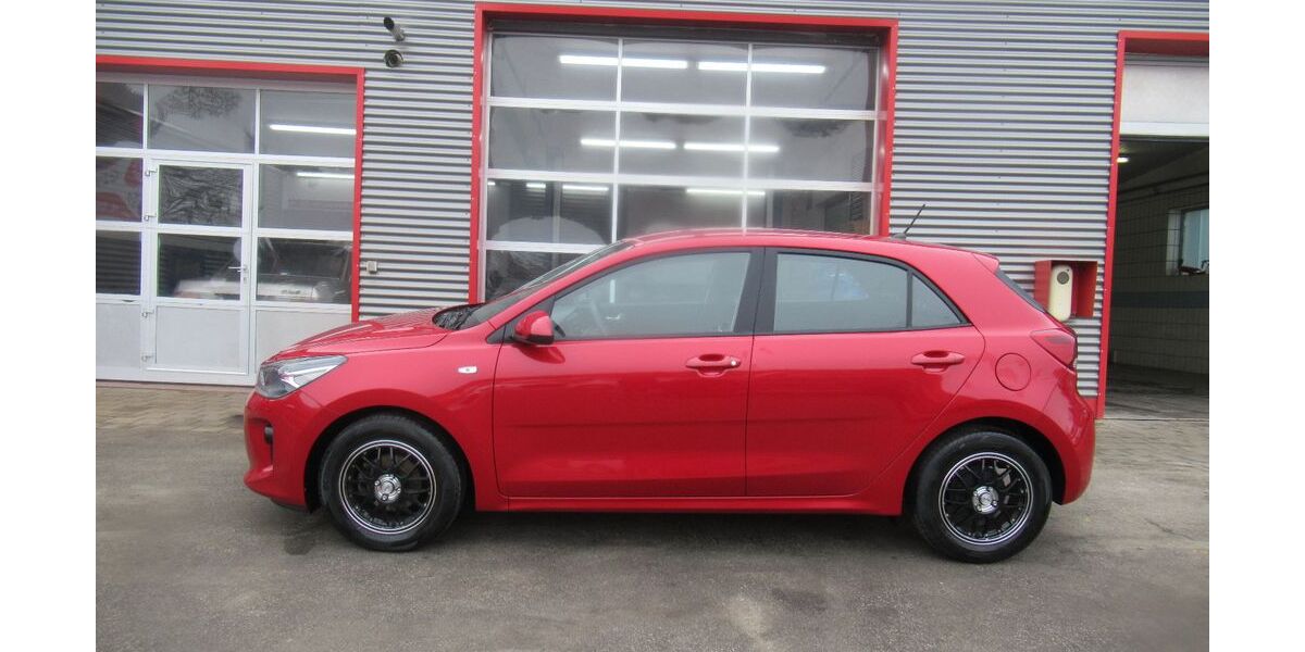 Kia Rio 88.308 km 9.950 &euro; Osterhofen 94486