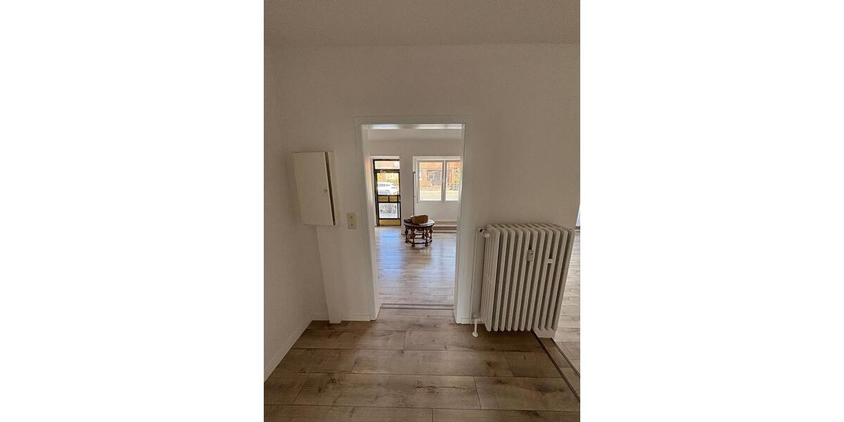 Gewerbeobjekt Bad Pyrmont - 595&euro; | Angebot:25830211