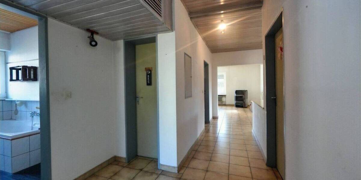 Bungalow Gunzenhausen - 6 Zimmer, 101 m&sup2;, 319.000&euro; | Angebot:25744182