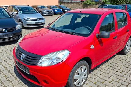 Dacia Sandero 148.000 km 650 &euro; Schwandorf 92421