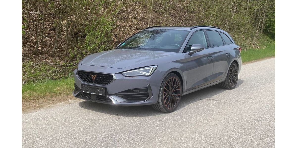 Cupra Leon 35.000 km 29.990 &euro; Schönau 83471
