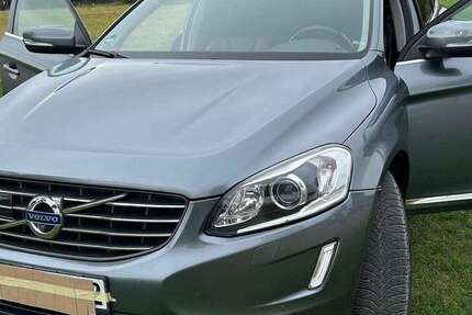 Volvo XC60 136.000 km 21.950 € Porta Westfalica 32457