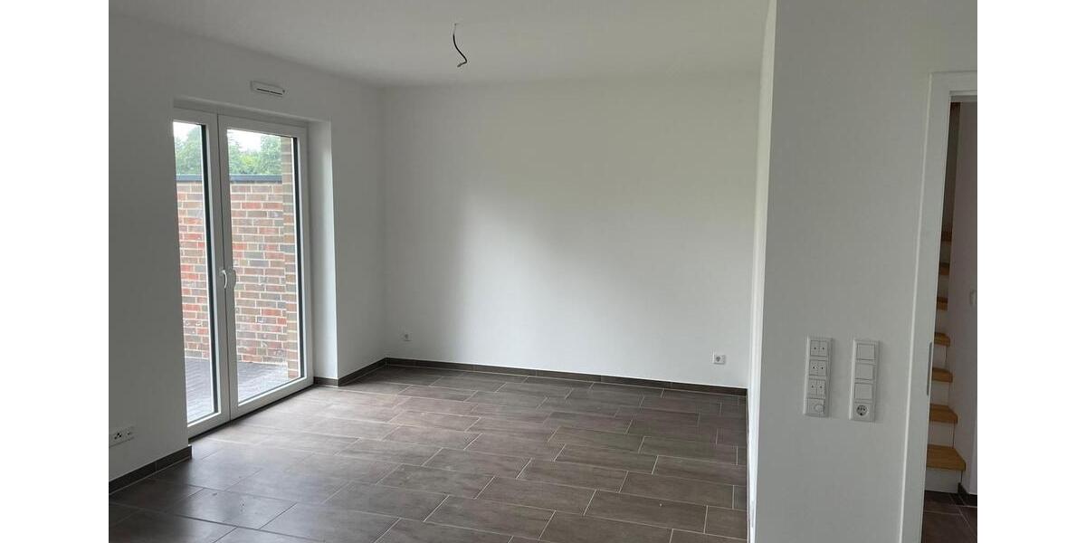 Doppelhaushälfte Schortens - 3 Zimmer, 104 m&sup2;, 398.000&euro; | Angebot:26841599