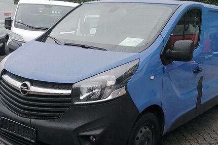 Opel Vivaro 185.968 km 9.900 &euro; Bottrop 46238