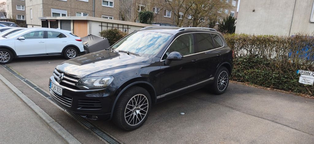 VW Touareg 275.191 km 12.500 &euro; Ebersbach an der Fils 73061