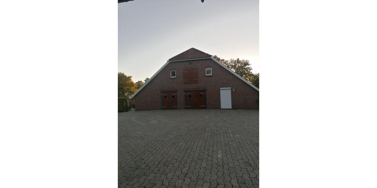 Einfamilienhaus Barßel - 7 Zimmer, 265 m&sup2;, 495.000&euro; | Angebot:25812435