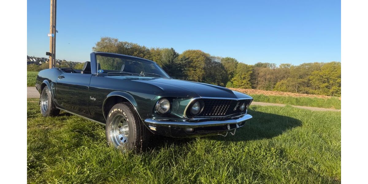 Ford Mustang 36.000 km 54.900 &euro; Solingen 42699
