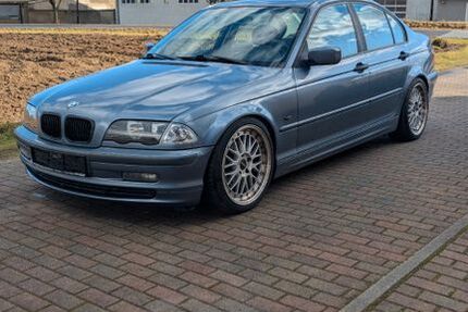 BMW 316 290.000 km 3.300 &euro; Neschwitz 02699