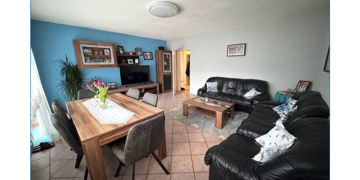 Etagenwohnung Engen - 4 Zimmer, 86 m&sup2;, 304.000&euro; | Angebot:26247408