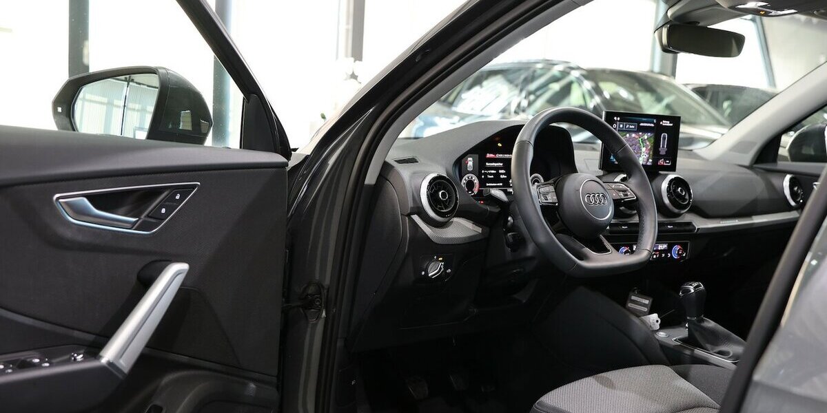 Audi Q2 30 TFSI S-LINE DAYTONA / LED, VC, ACC+LANE 10.000 km 24.992 &euro; Hamm 59077