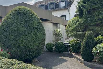 Haus Anröchte - 8 Zimmer, 360 m&sup2;, 299.000&euro; | Angebot:24606312