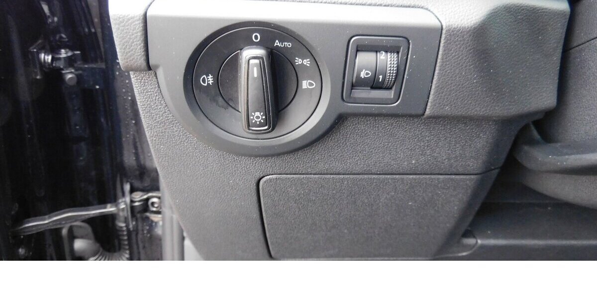 VW T-Cross 1.0 Life Goal BMT TSI Klima Navi 25.800 km 18.990 € Vordorf 38533