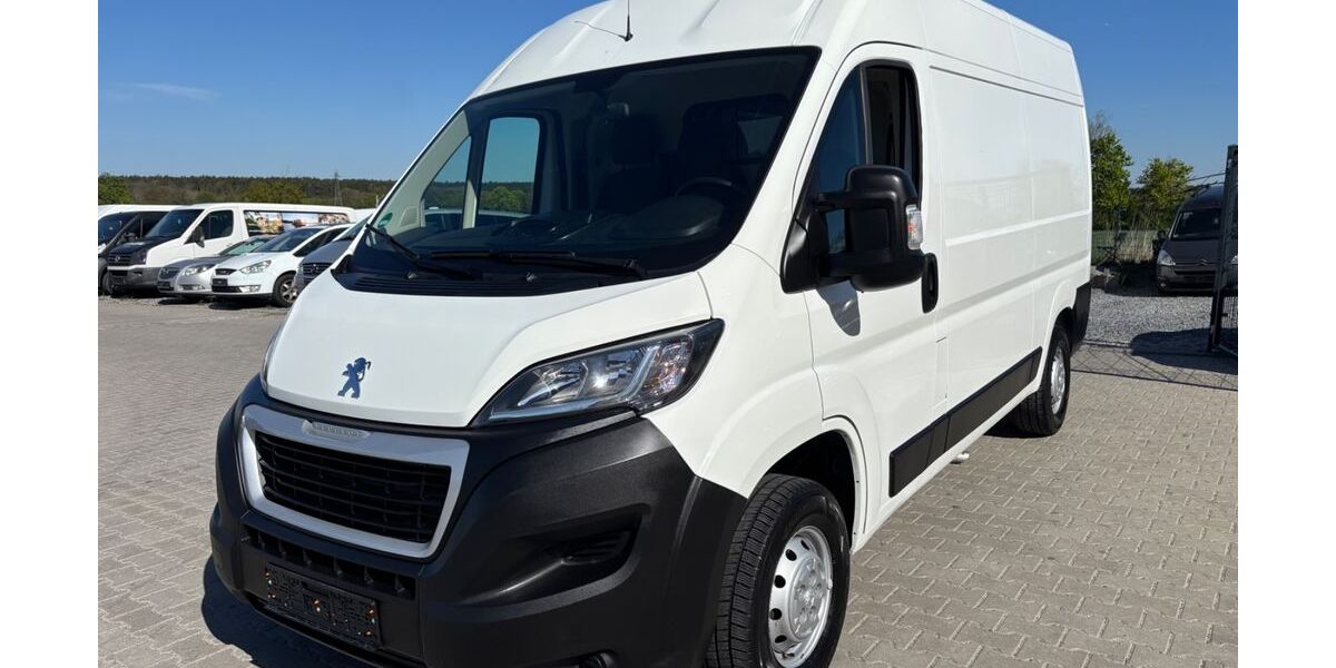 Peugeot Boxer 48.000 km 16.800 &euro; Wildau 15745