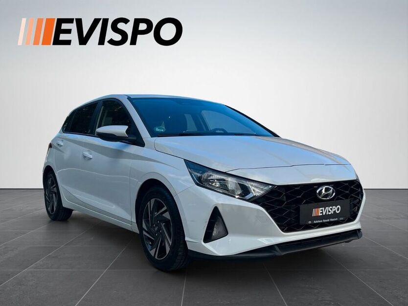 i20