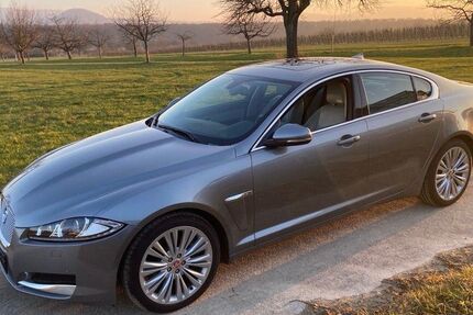 Jaguar XF 53.700 km 22.950 € Uhingen 73066