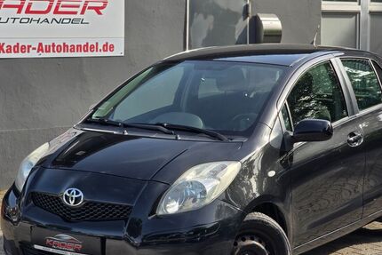 Toyota Yaris 130.000 km 3.990 &euro; Paderborn 33104