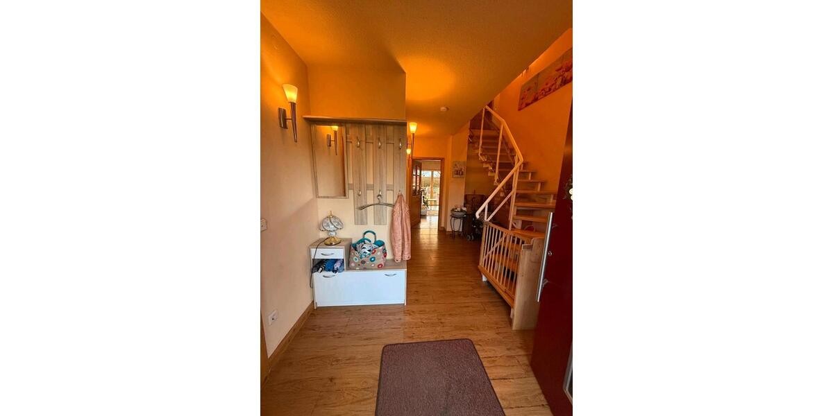 Einfamilienhaus Gütersloh - 5 Zimmer, 130 m&sup2;, 350.000&euro; | Angebot:26350006