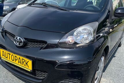 Toyota Aygo (X) 90.500 km 2.000 &euro; Heidenau 01809