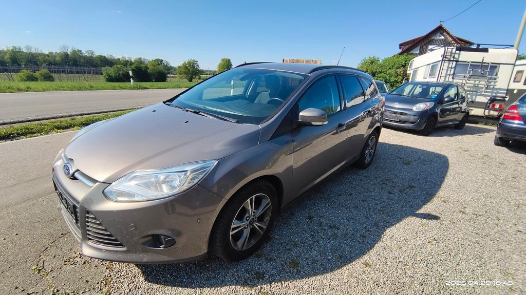 Ford Focus 115.700 km 6.100 &euro; Meckenbeuren 88075