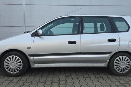 Mitsubishi Space Star 209.863 km 999 &euro; Wiesbaden 65205