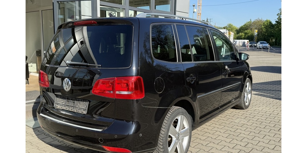 VW Touran Highline 113.000 km 7.990 &euro; Koblenz 56070