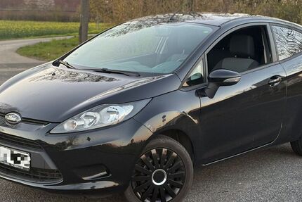 Ford Fiesta 160.200 km 2.400 &euro; Düren 52353