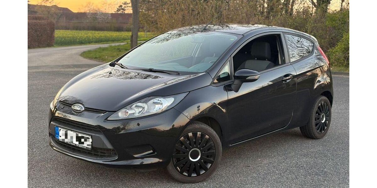 Ford Fiesta 160.200 km 2.400 &euro; Düren 52353