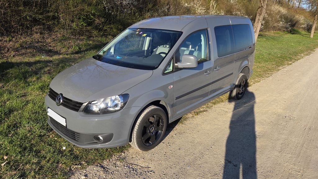 VW Caddy Maxi 231.500 km 10.200 &euro; München 80797