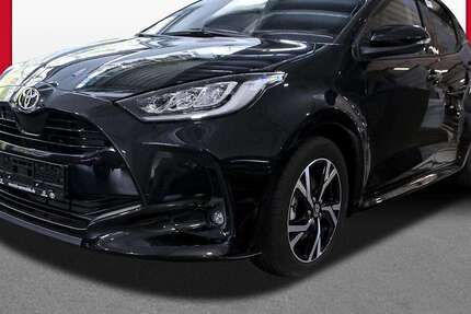 Toyota Yaris 2.010 km 28.540 € Oberhausen 46149