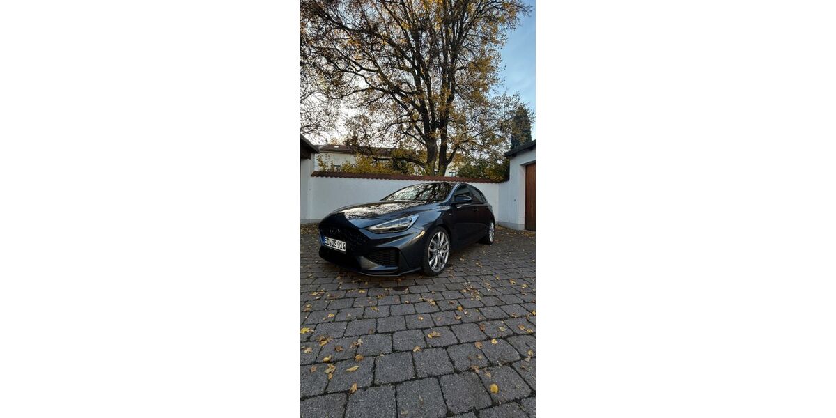 Hyundai i30 80.000 km 20.800 &euro; München 81927