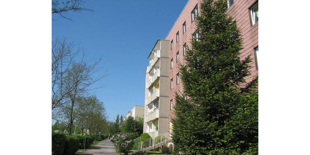 Etagenwohnung Schkeuditz - 3 Zimmer, 59 m&sup2;, 531&euro; | Angebot:26257202