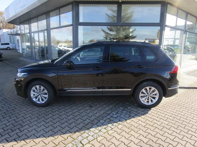 VW Tiguan 19.966 km 27.950 &euro; Buttstädt 99628