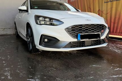 Ford Focus 47.000 km 26.000 &euro; Rottenburg am Neckar 72108