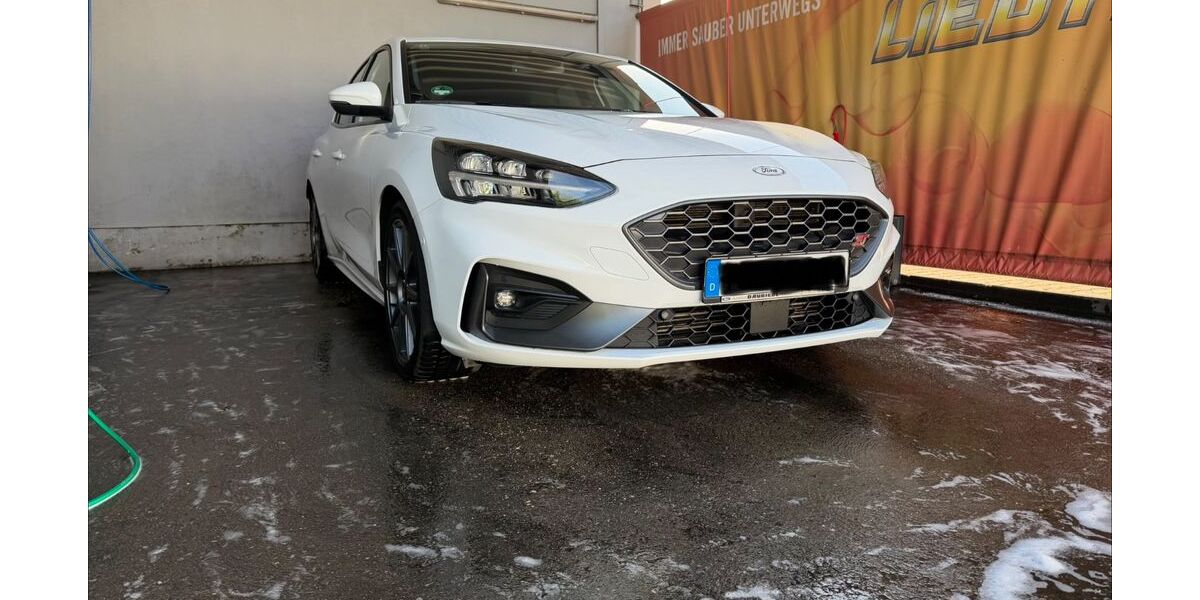 Ford Focus 47.000 km 26.000 &euro; Rottenburg am Neckar 72108