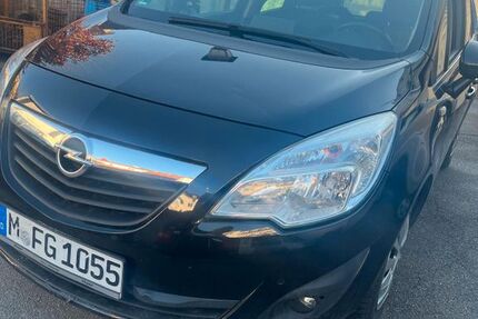 Opel Meriva 160.350 km 3.800 &euro; München - Ramersdorf-Perlach 81669