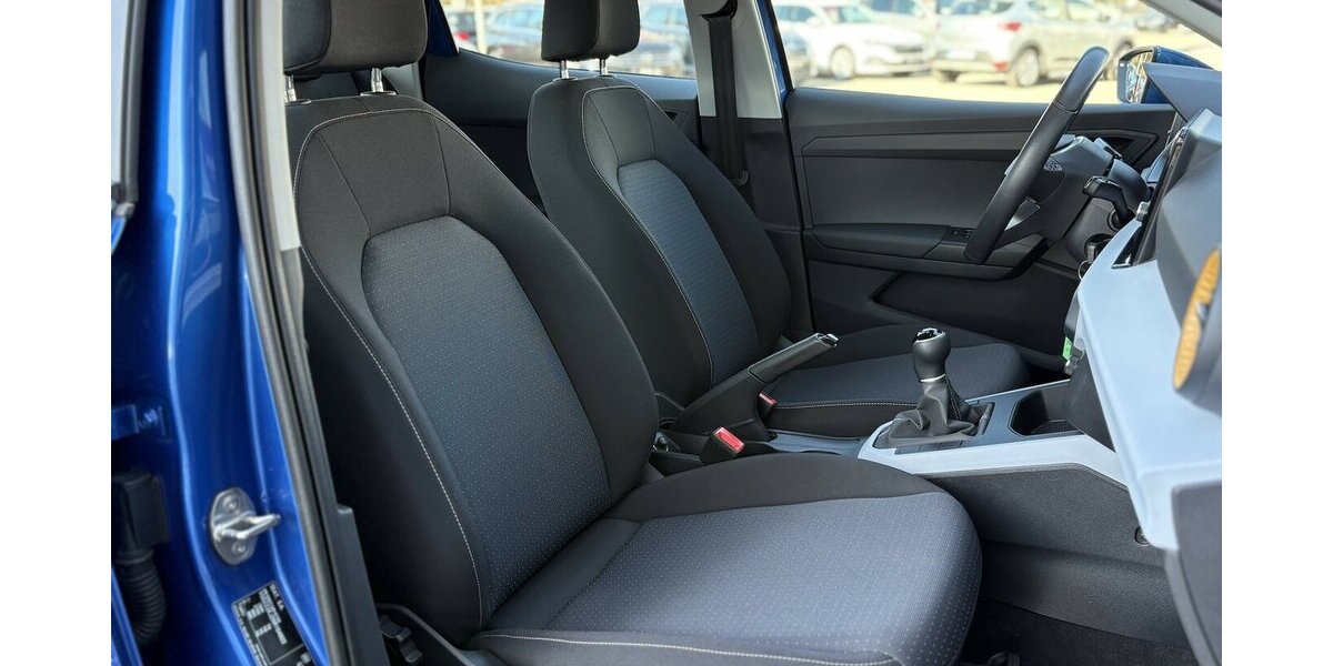 Seat Arona 1.0 TSI Style PDC/CARPLAY/KLIMAx2/ACC/DAB 28.461 km 16.900 &euro; Villingen-Schwenningen 78054