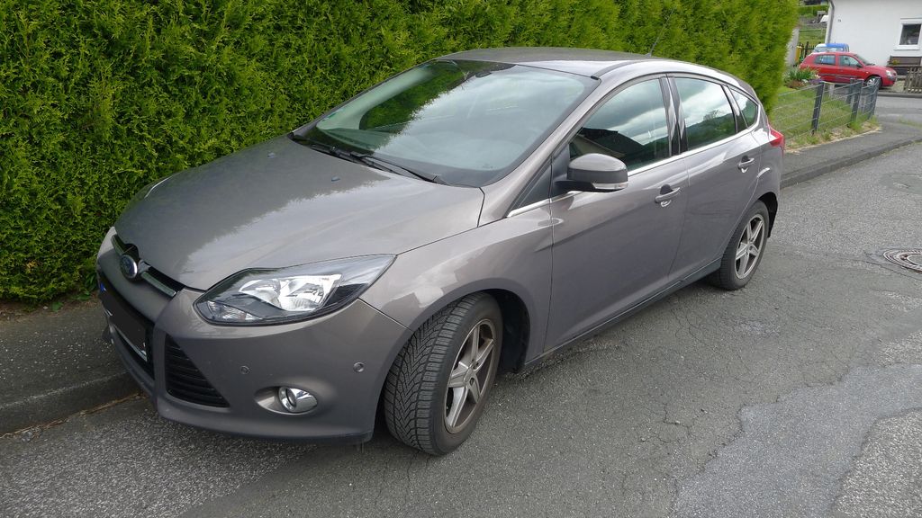 Ford Focus 65.000 km 8.700 &euro; Siegen 57072